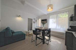 Appartements Appartement COSY Gare Chateaucreux : photos des chambres