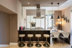 Roof Moon - La terrazza dei Quartieri Spagnoli