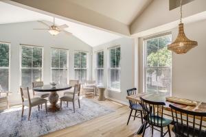 Deck, Hot Tub and Resort Amenities Ocean View Gem