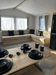 Lyons robin hood Rhyl hv55 - 拉尔