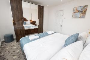 Cosy Retreats Central, Netflix, Free Parking