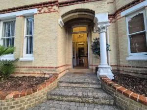 The Residence - Earlham