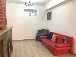 Apartament w Stegnie nad morzem na 10 osób. Sauna. Duży salon. Kominek.