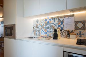 Panoramic luxury apartment w AC Downtown and Metro