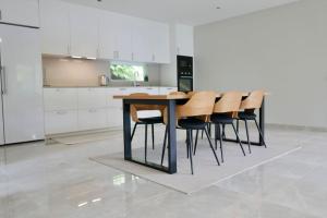 The Marble Home for familys