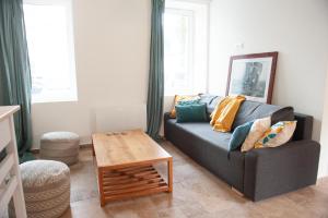 Immeuble de 3 appartements avec cour interieure : photos des chambres