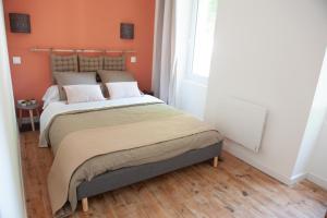 Immeuble de 3 appartements avec cour interieure : photos des chambres