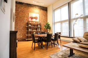 Elegant 1-bedroom apartment in Old Port- 301