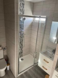 Appartements Charmant Appart clim 6 pers, Sorgues Vaucluse 2 : photos des chambres