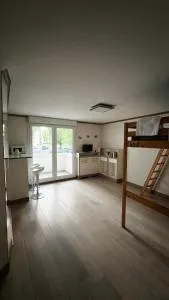 Studio court séjour - 塞纳河畔埃皮奈