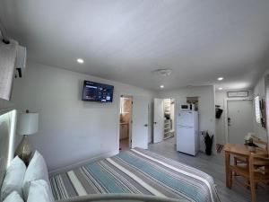 Stylish Studio Apartment By Miami International Airport