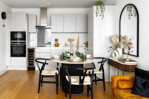 Central 1 bed with balcony in Maida Vale, Kilburn - couples, corporate professionals