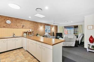 Seabatical on Cypress