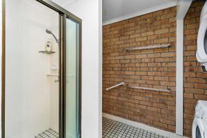 Seabatical on Cypress