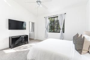 Newly Renovated Delray Beach Townhome