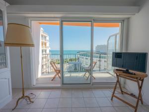 Studio 2 pers accès plage direct, balcon - FR-1-197-584