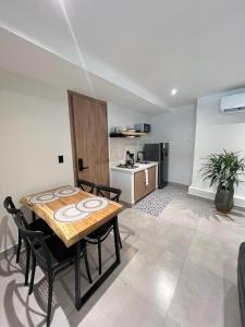 De la cruz Studio Apartments