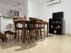 HERMOSA Casa familiar con piscina