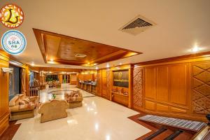 The Ligor City Hotel