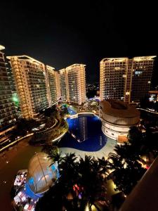 Azure Urban Resort - Vista Abira staycation