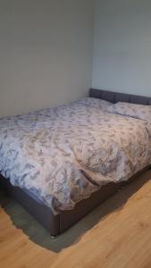 A Stylish New Build Studio Flat in Uxbridge London