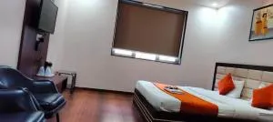 Hotel Raviraj Palace - جامناجار