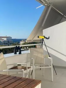 Aphrodite Suite byArtistUnknown - Vari