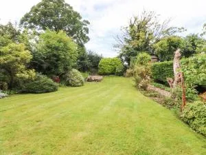 Stork Cottage - 康达格林