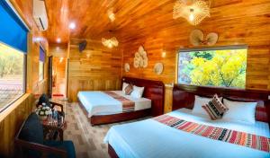 Standard Quadruple Mountain View