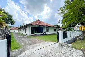 Hotel Shanty Mitra RedDoorz - Gandasoli