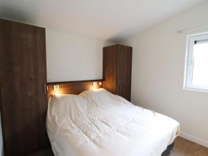 Spacious chalet in a rural location near Giethoorn
