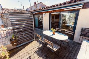 Roof Top in Center of Toulouse-Free Parking-