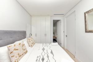 Urban Chic Central Apartment