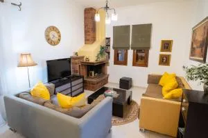 ΕΛΙΑ House GATZEA - Platanidia