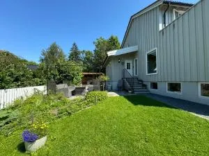 Hus med hage på Stabekk - 10 min fra Oslo - Haslum 