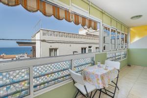 Ceyla 214 - 4hvězdičkové hotely ve městě Arona