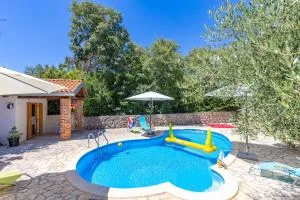 Pool House Franjo - Happy Rentals - Kras