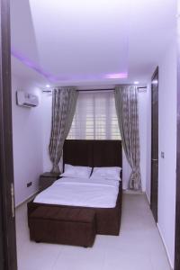 Stunning 3-Bed House in Lagos