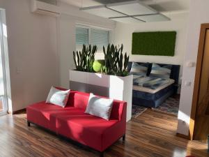 „1. SALZBURG work & sleep luxury apartment“ für arbeiten & wohnen !