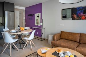 Habitat Apartments Free Jazz