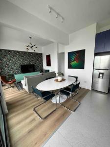 Palermo Hollywood Skyline