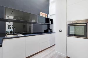 Superb apartment with hammam -4BR-12P- Bastille