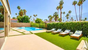 Serene home with pool with mountain views