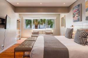 Camps Bay Village - Village Apartments