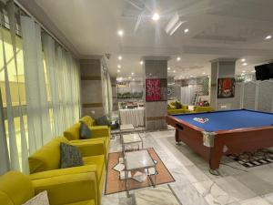 الذهبية راحتي للشقق المخدومة اقتصادي