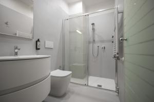 Twin Room with Terrace room in Hotel Sogno del Benaco