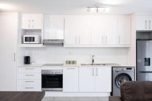 Madison Modern Oasis