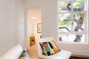 Roeland Terrace Villas 2B