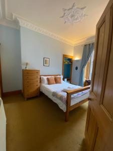 Charming 1 bedroom Edinburgh apartment