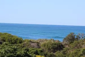 Beach Break B&B - Deluxe Suites - Westview Heights